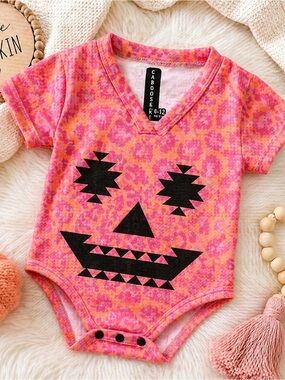 Halloween Baby Onesie Pink Leopard Jack O Lantern 6-12M Boutique Cute Outfit